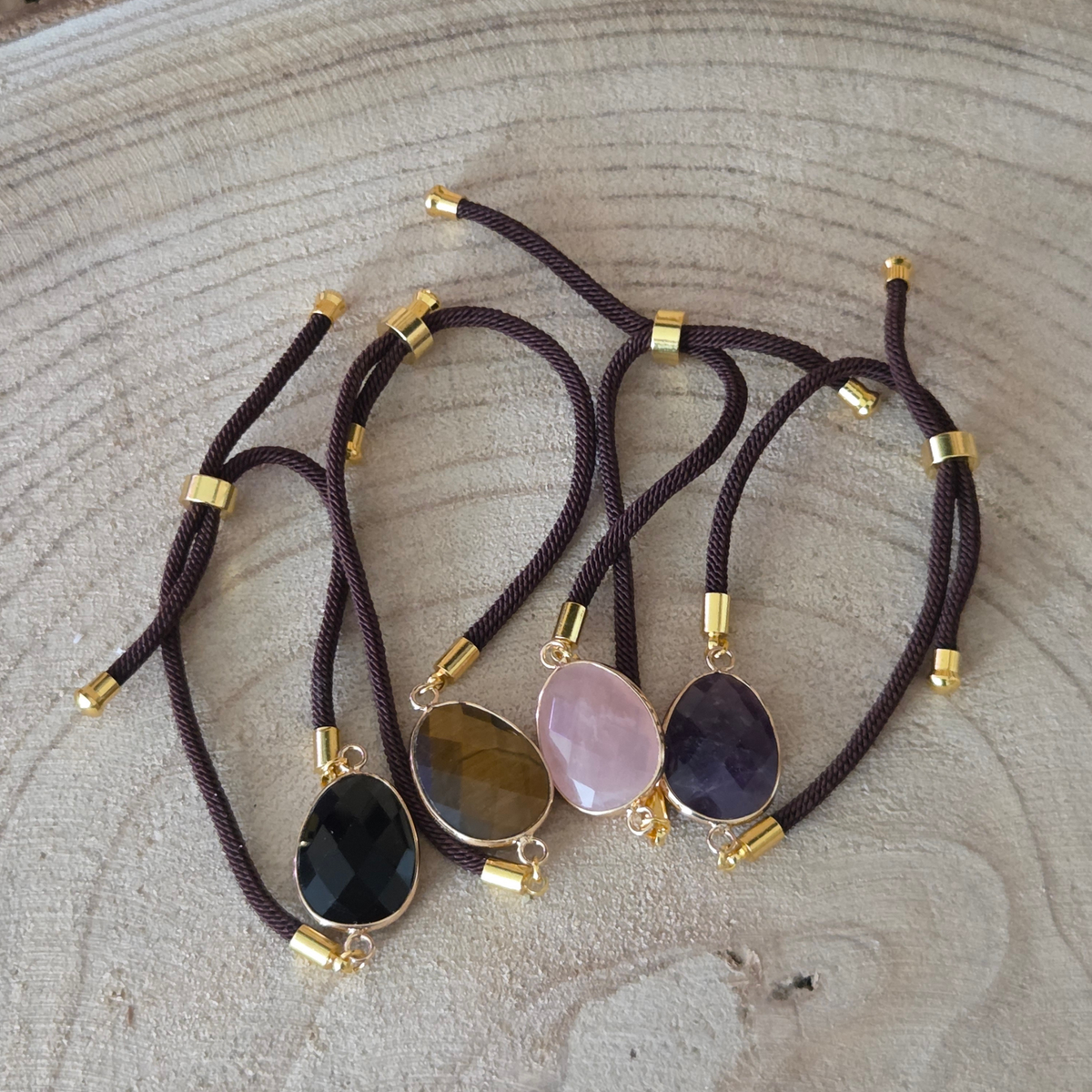 BRACELETS EN PIERRE NATURELLES